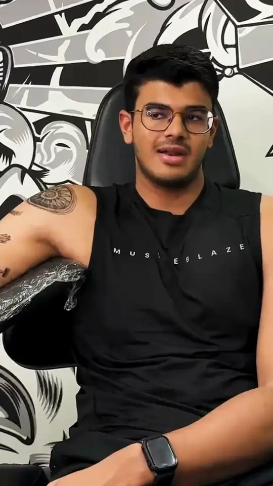 Video review: a client on his Spartan and Colosseum tattoo at Rebel Tattoos